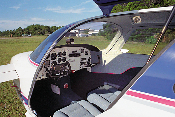 File:N101va cabin.jpg