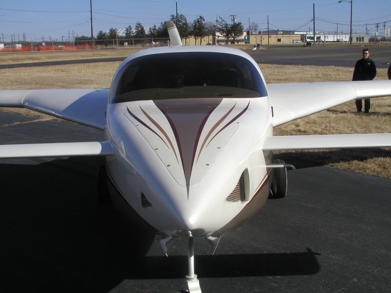 File:N787SB Nose.JPG