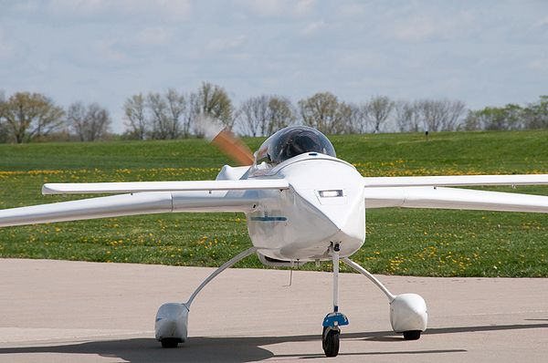 N47VE takeoff1.jpg
