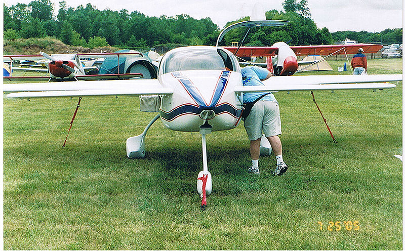 File:N529 oshkosh.jpg