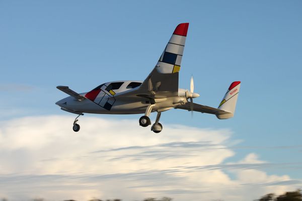 N59WH 12.jpg