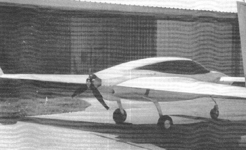 File:N525v.jpg