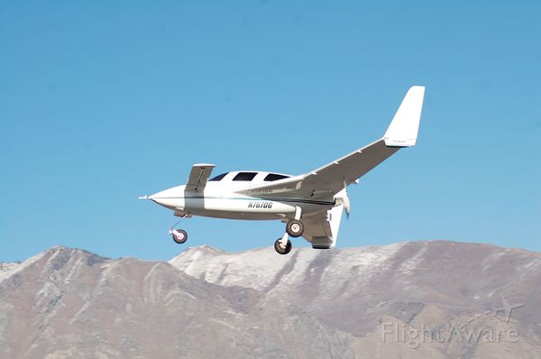 N767DG4.jpg